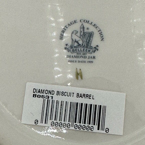 Belleek Heritage Collection Diamond China Biscuit Barrel/Jar - Picture 10 of 16
